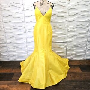 JVN by Jovan Yellow Gown